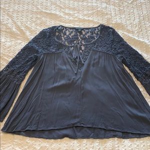 American Eagle flowy blouse